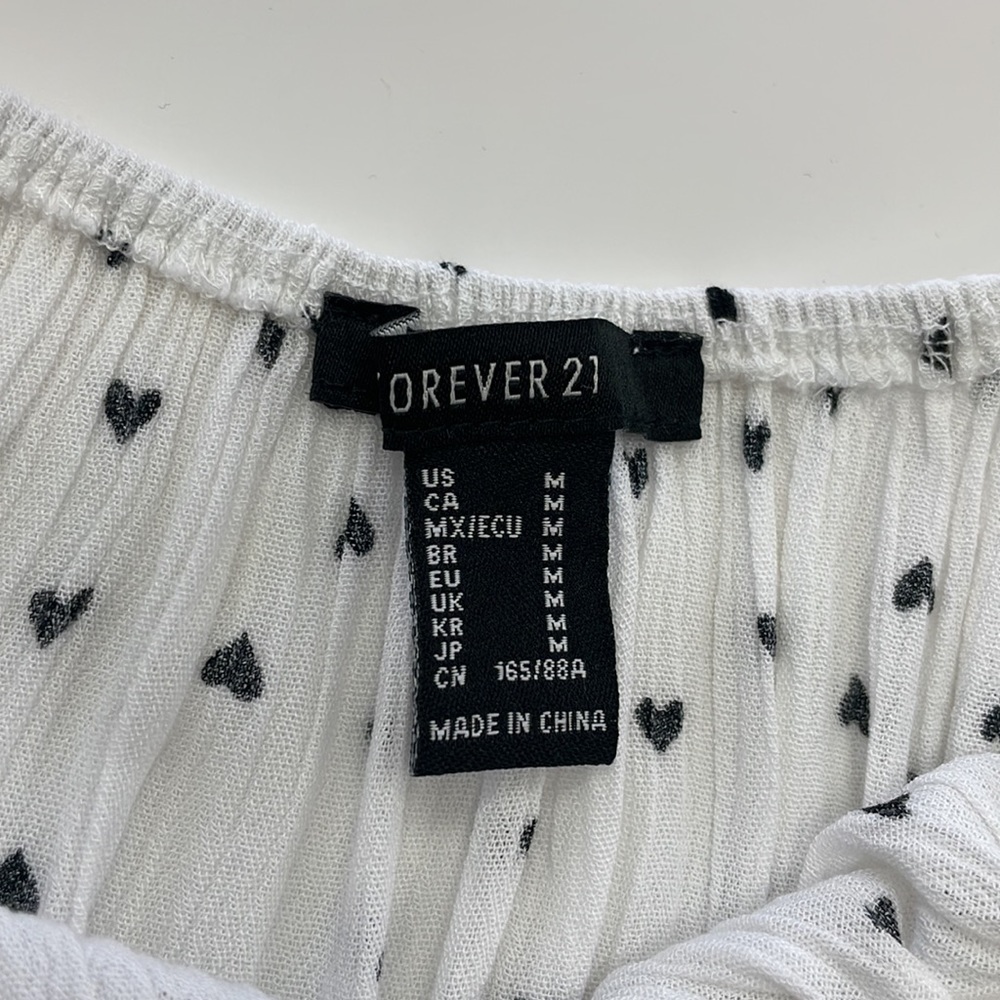 White/ Black Heart Puff Sleeve Top - Picture 9 of 15